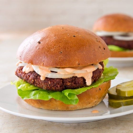 Pinto bean, beet, and bulgur burgers