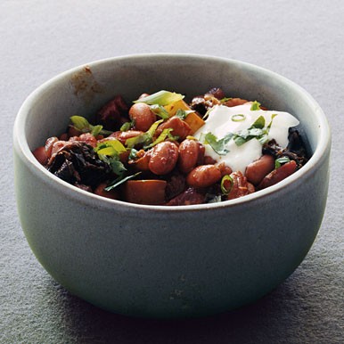 Pinto-bean mole chili