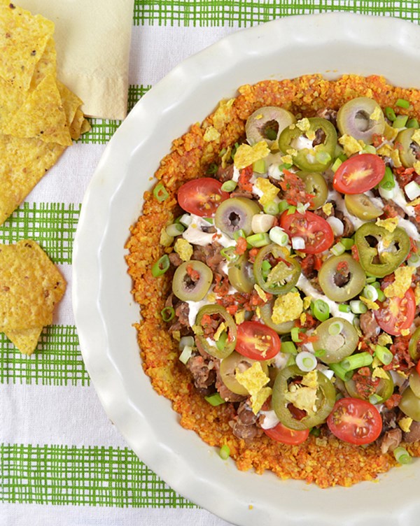 Pinto bean nacho pie