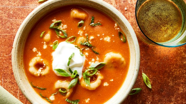 Pinto bean soup with masa dumplings (Sopa de ombligo)