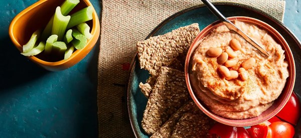 Pinto bean spread [blackened garlic]