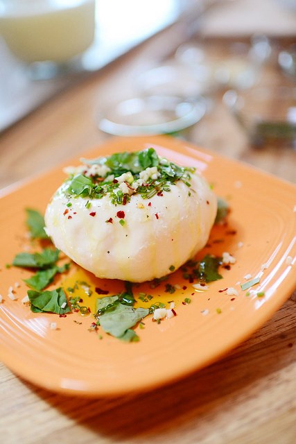 Pioneer Woman's homemade mozzarella