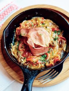 Piperade, Bayonne ham (Piperade, jambon de Bayonne)