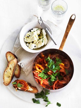 Pipérade with soft cheese and toasted baguette