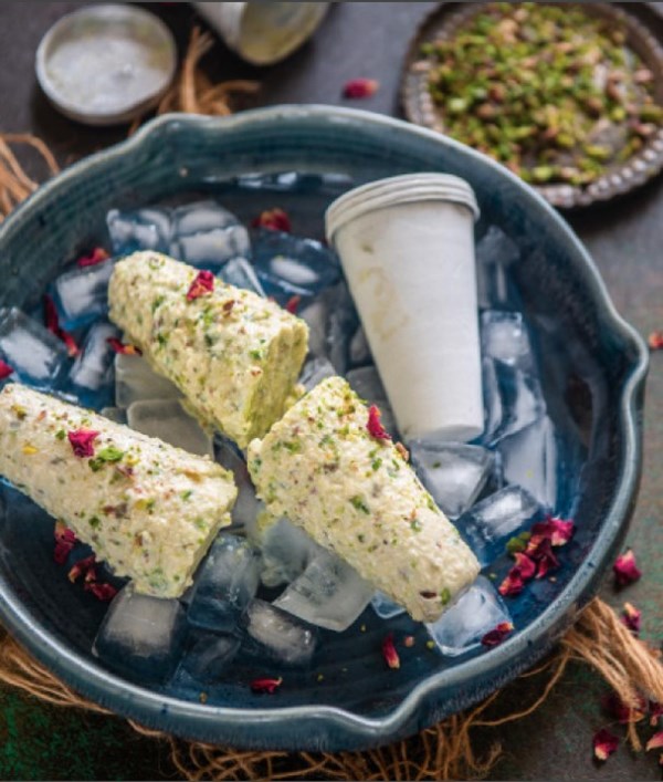 Pista kulfi