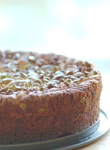 Pistachio & rosewater cake