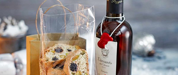 Pistachio and cherry cantuccini