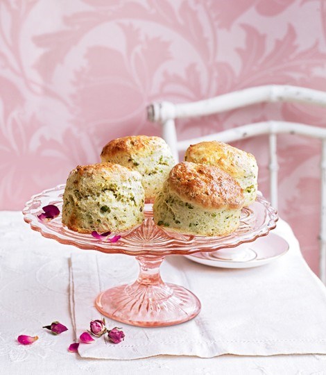 Pistachio and rosewater scones