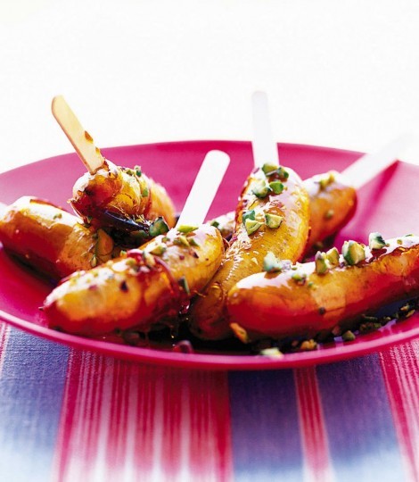 Pistachio and toffee bananas