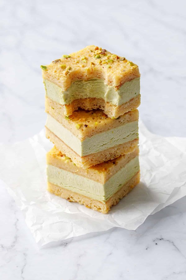 Pistachio blondie ice cream sandwiches
