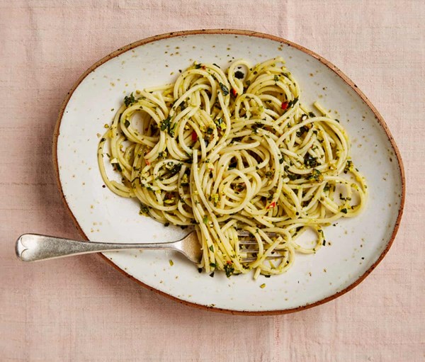 Pistachio, chilli and lemon spaghetti
