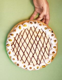 Pistachio cloud pie