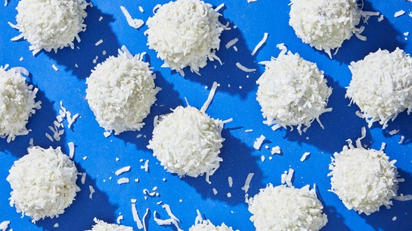 Pistachio-coconut snowballs