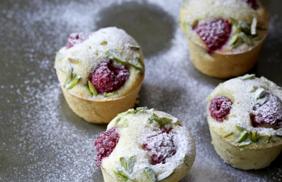 Pistachio, hazelnut and raspberry friands