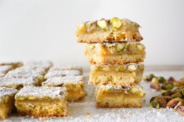 Pistachio-lemon bars 