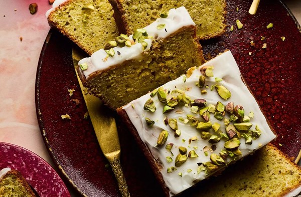 Pistachio love cake