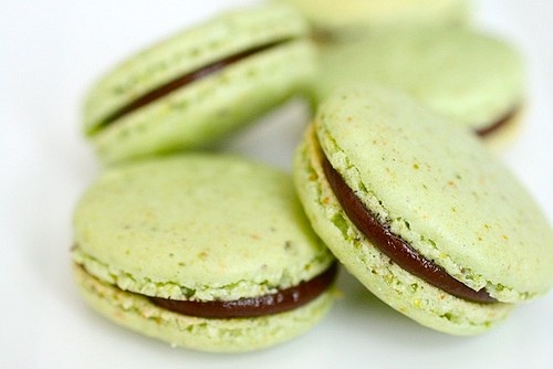 Pistachio macarons