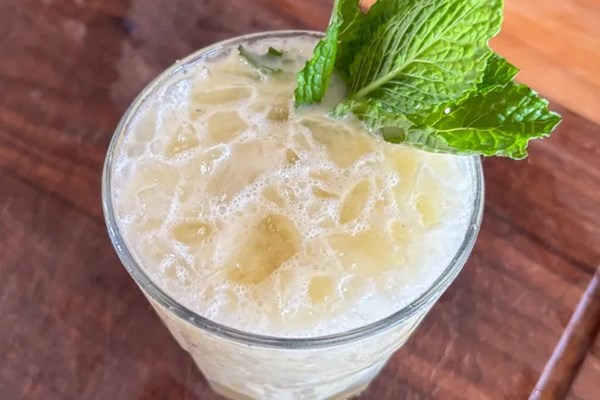 Pistachio mai tai
