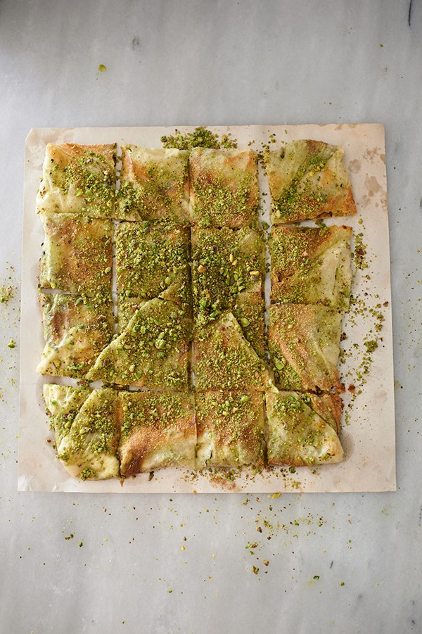Pistachio pancakes with clotted cream