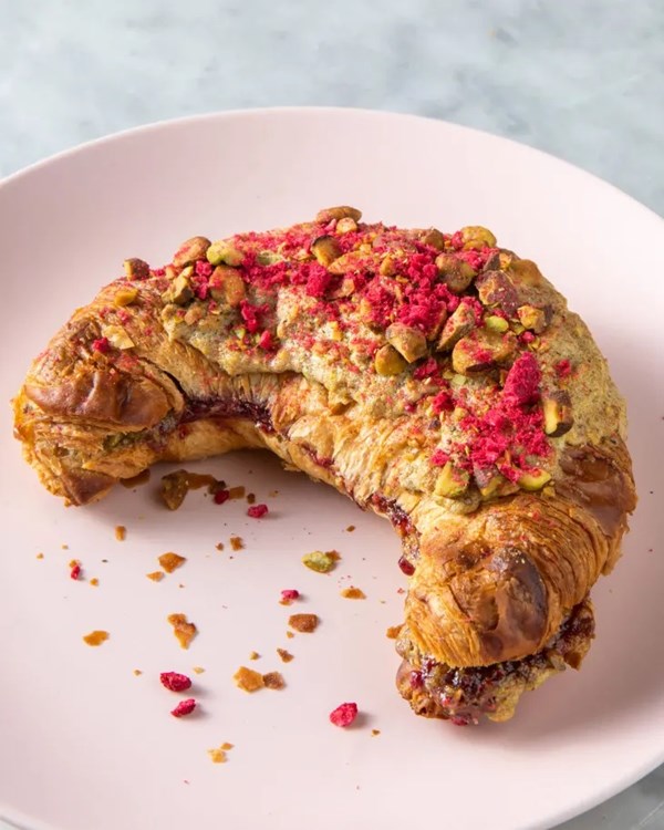 Pistachio raspberry croissants