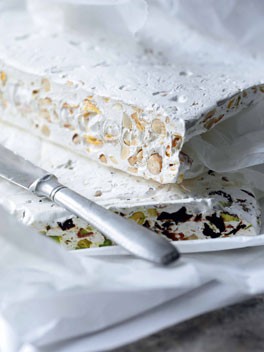 Pistachio-sour cherry nougat (Gaz)