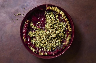 Pistachio streusel plum pie