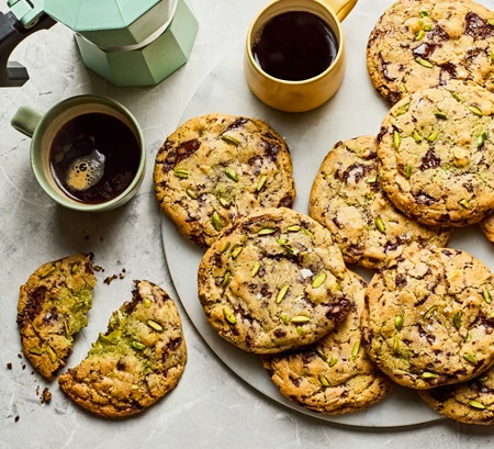 Pistachio-stuffed chocolate chip cookies