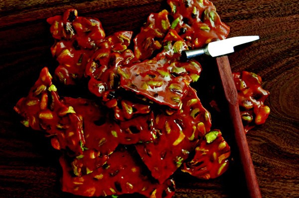 Pistachio-Vietnamese cinnamon brittle