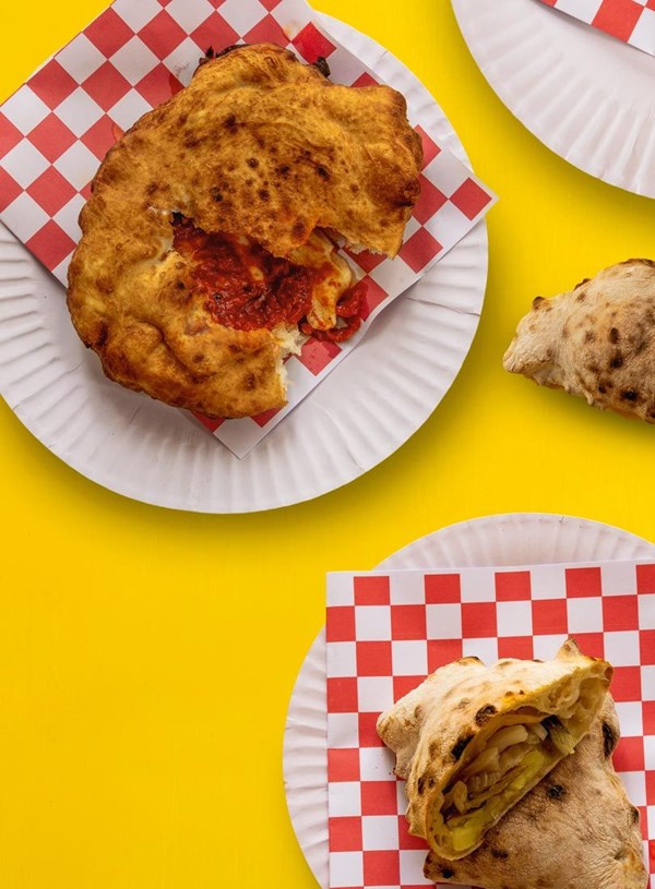Pizza fritta: tomato charred chili & mozzarella