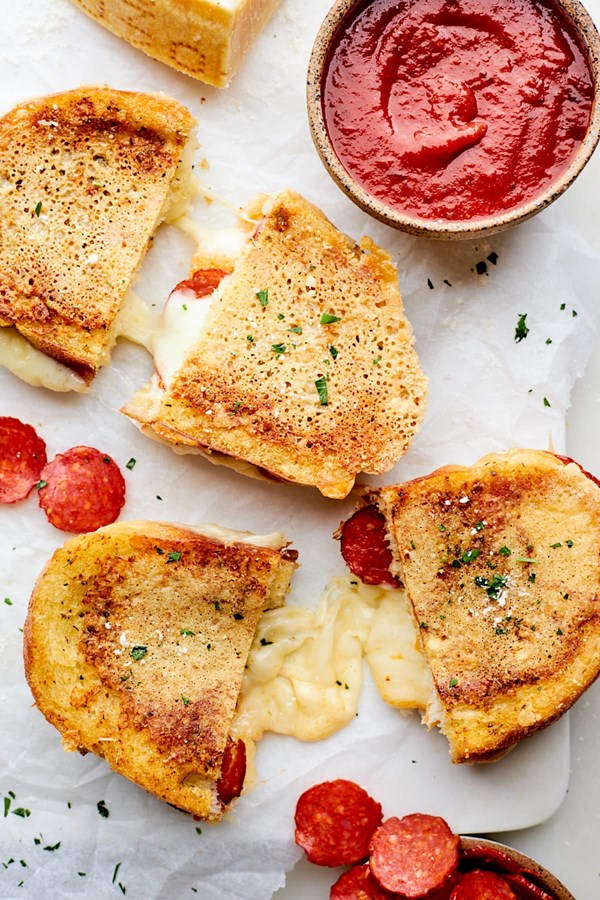 Pizza grilled cheese