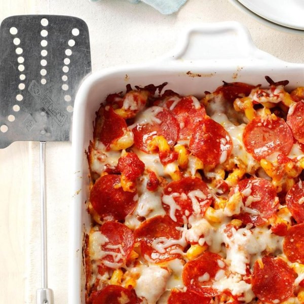 Pizza pasta casserole
