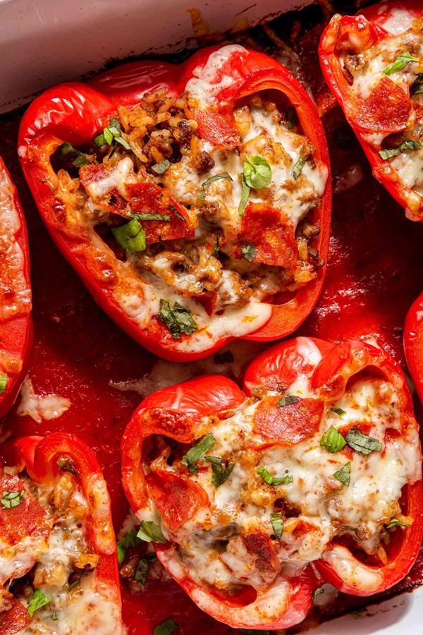 Pizza stuffed peppers