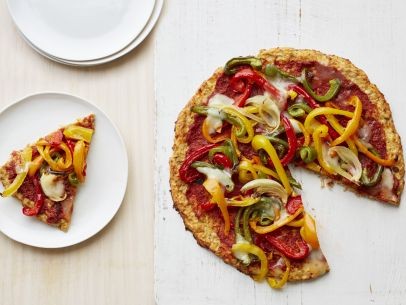 Pizza with cauliflower crust