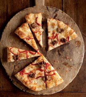 Pizza with fennel sausage & peppers