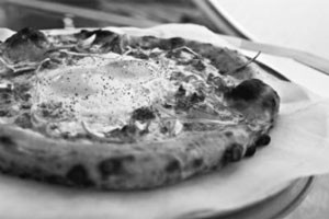 Pizzeria Lola's sunny-side pizza