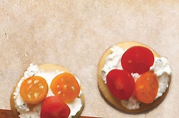 Pizzette with goat cheese and ricotta