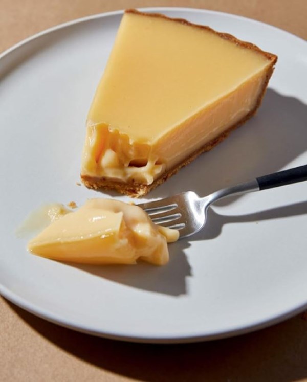 Plain old lemon tart