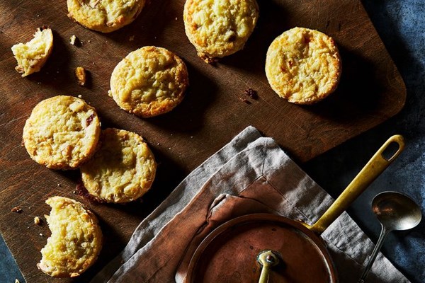 Ploughman's scones