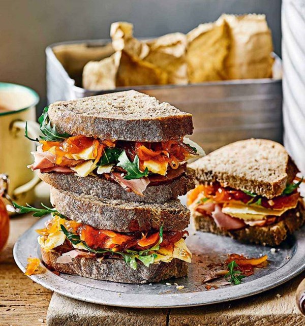 Ploughman's with pickled onion relish [sandwich]