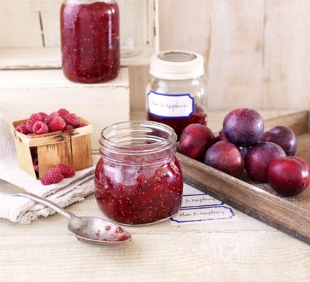 Plum & raspberry jam