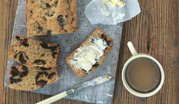 Plum bread in a hurry