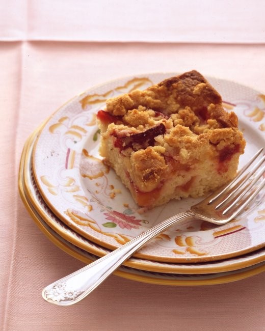 Plum-nectarine buckle