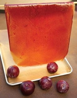 Plum-paste rolls [fruit roll-ups] (Lavashak)