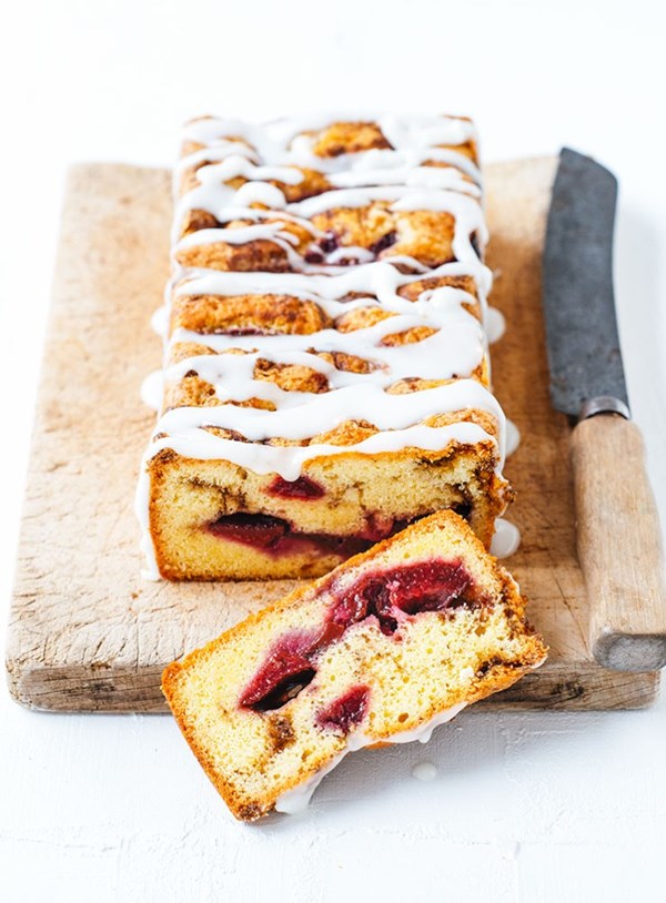 Plum pound cake