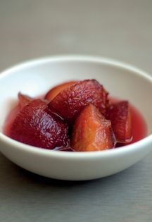 Plum preserves (Slatko od slivi)