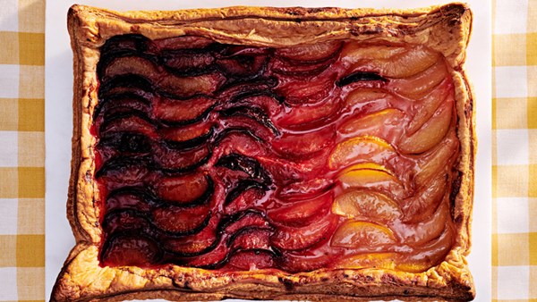 Plum tart