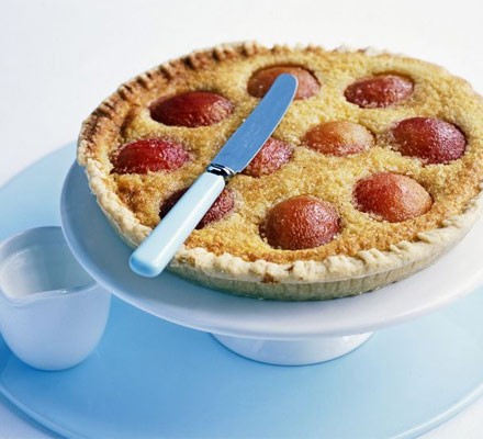 Plum tart