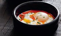 Poached egg in garlic yogurt (Cilbir)