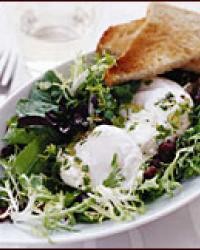 Poached eggs with pancetta and tossed mesclun