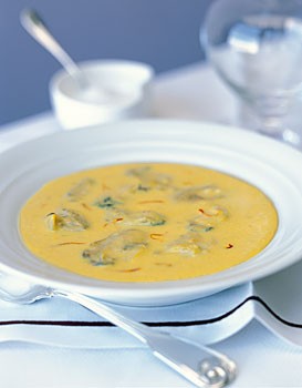Poached oysters in fennel-saffron soup